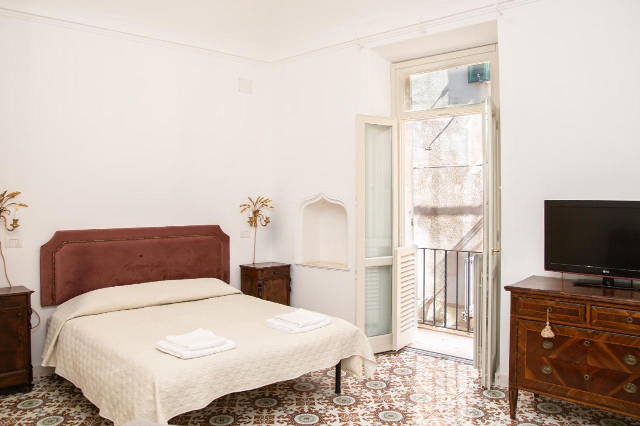 Honore De Balzac Alghero Exterior photo