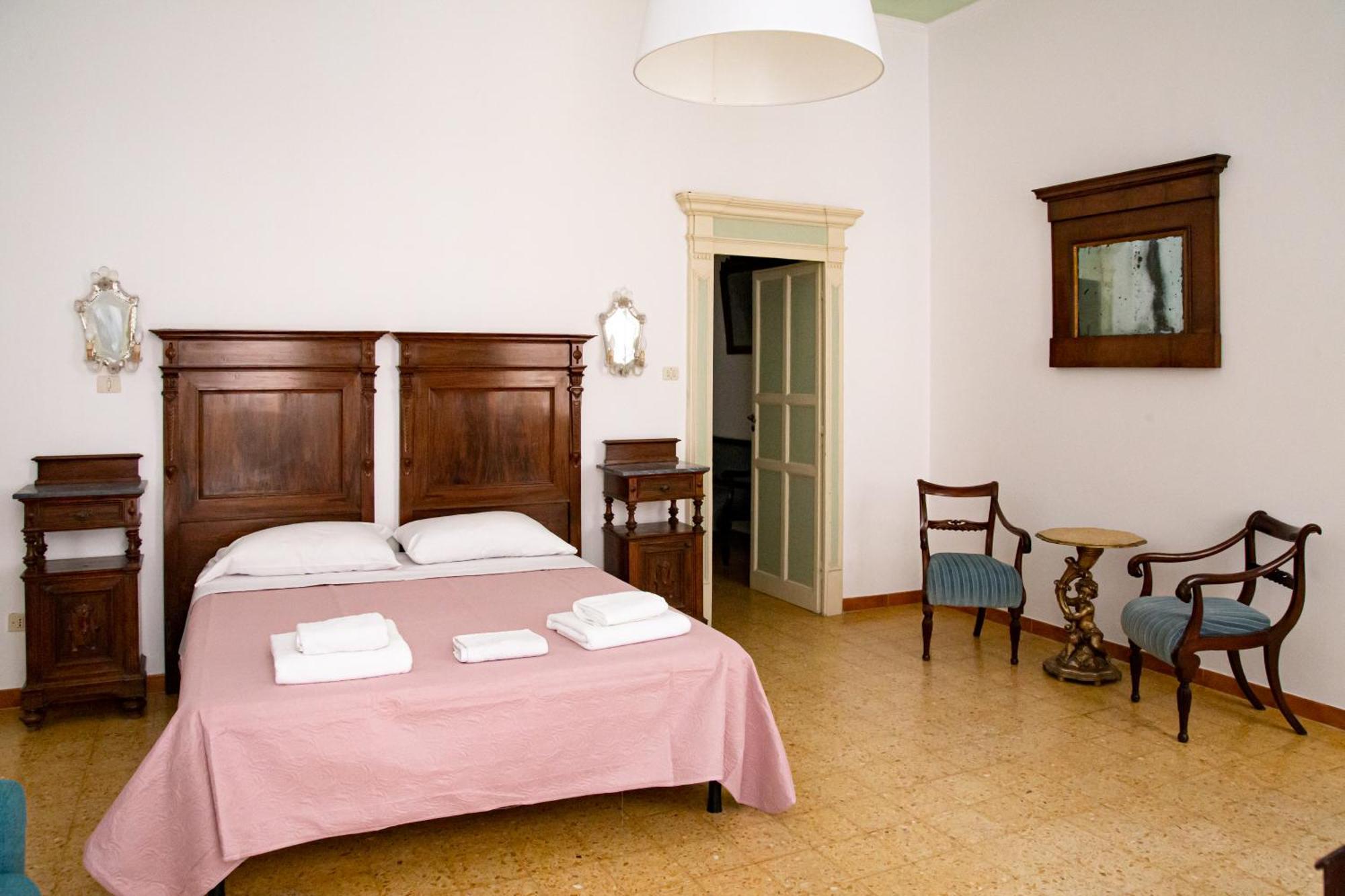 Honore De Balzac Alghero Exterior photo
