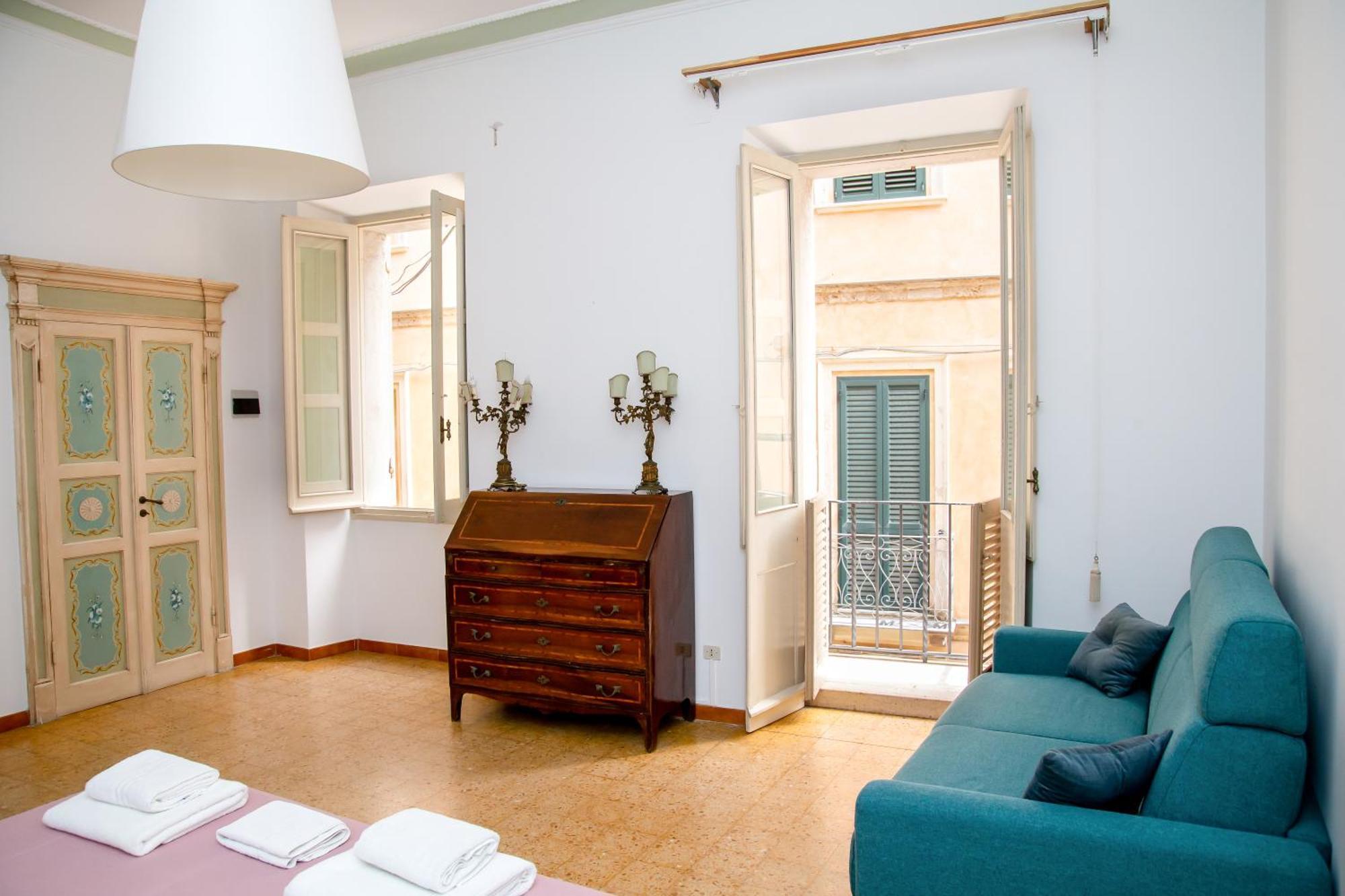 Honore De Balzac Alghero Exterior photo