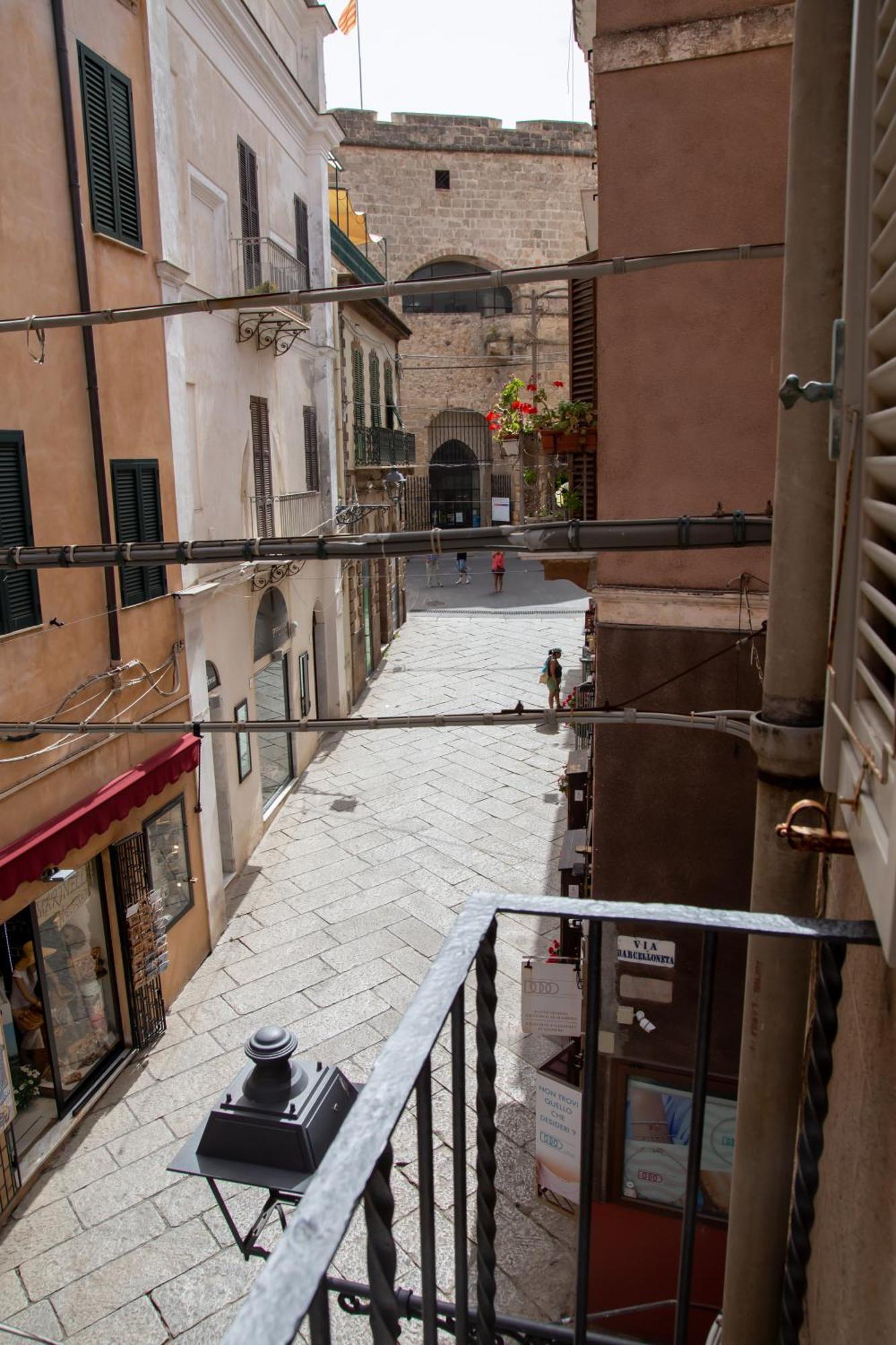 Honore De Balzac Alghero Exterior photo